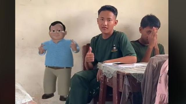 Warganet Heboh Lihat Video Anak SMA Mirip Gibran Rakabuming.  foto; TikTok @anostu25