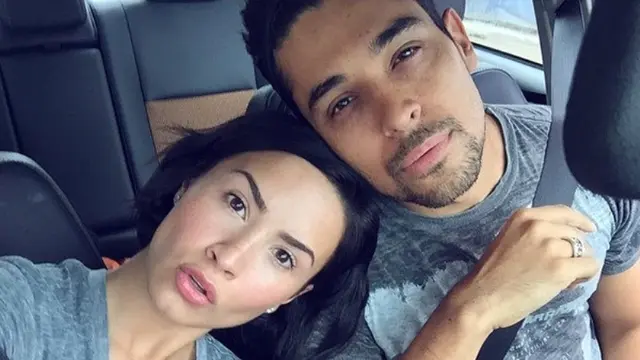 [Bintang] Wilmer Valderrama - Demi Lovato