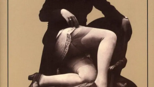 Buku-buku Erotis Ini Lebih 'Panas' Dibanding Fifty Shades of Grey