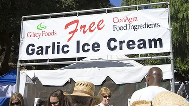 Es Krim dengan Nama dan Rasa Unik di Dunia