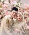 Pasangan Ria Ricis dan Teuku Ryan baru-baru ini menggelar acara pengajian 4 bulan kehamilan pada Rabu (30/3/2022). (Instagram/okisetianadewi).