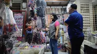 Sunyi di Lorong Pasar Gembrong Baru: Bertahan di Tengah Sepinya Pembeli