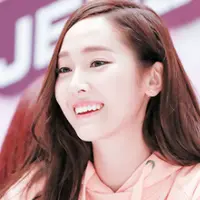 Jessica Jung (via tumblr.com)