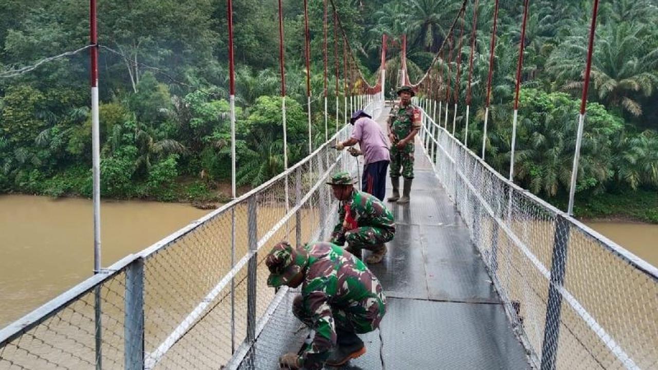 TNI Selesaikan Jembatan Padang Lawas Utara, Akses Vital Antardesa Kini Normal