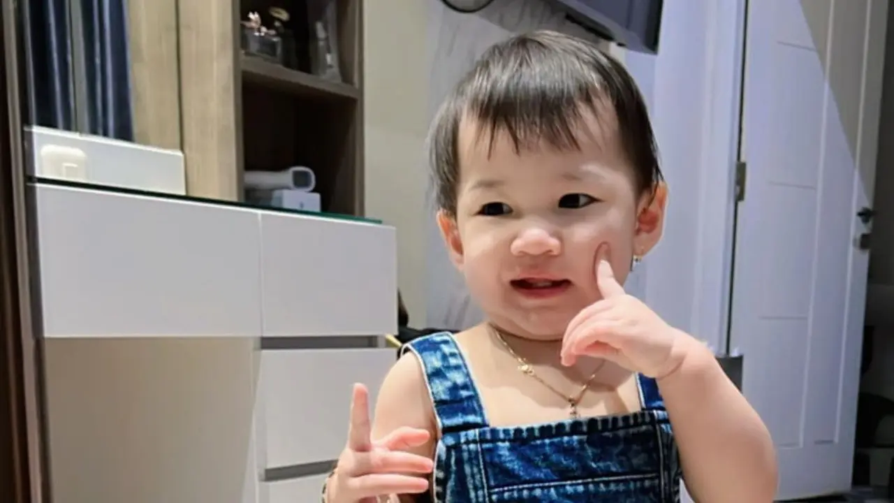 [Fimela] Anak Dory Harsa dan Nella Kharisma