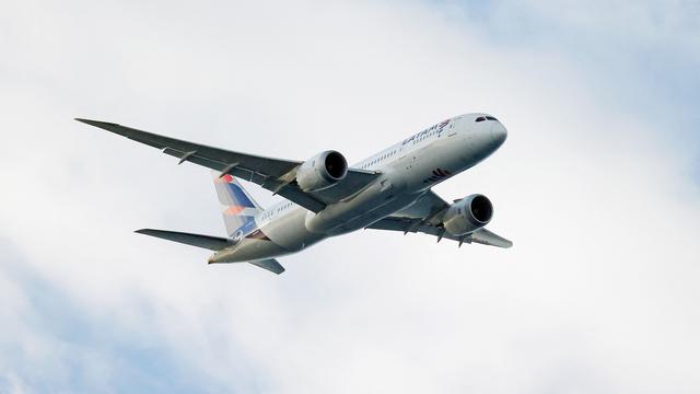 Horor di Penerbangan Latam Airlines Menuju Selandia Baru, Penumpang Melayang dan Pingsan di Dalam Pesawat hingga 50 Orang Terluka