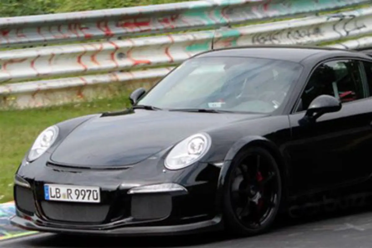 Porsche GT2 911 2014 (carbuzz)