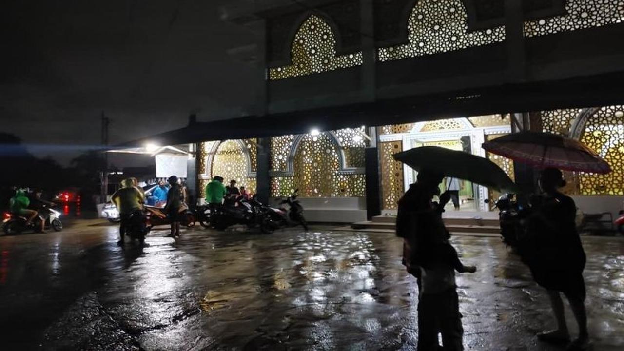 Kota Padang Dirikan Posko Bencana di Tiap Kelurahan, Pastikan Bantuan Logistik Terdampak Banjir Tersalurkan