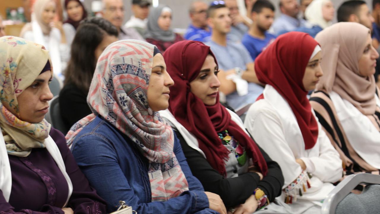 perempuan palestina
