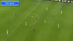 Wolfsburg harus mengakui ketangguhan Napoli yang berhasil menang 4-1 dalam laga perempat final Liga Europa di Volkswagen Arena, Jumat (17/4/2015) dini hari WIB