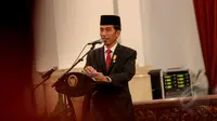 Presiden Jokowi dan Ibu negara Iriana memperingati Isra Miraj di Istana Negara.