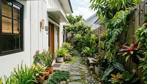 Cara Memanfaatkan Lorong Sempit di Samping Rumah untuk Menanam Sayuran dan Tanaman Hias
