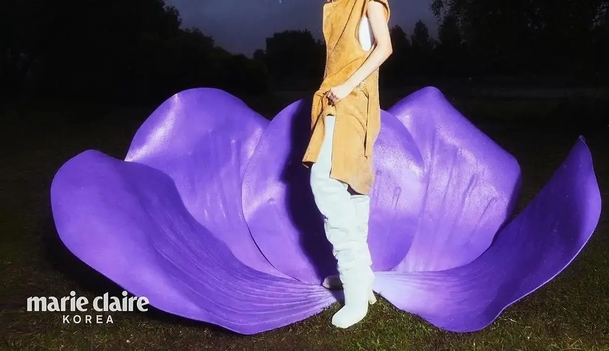 Danielle tampil super keren di photoshoot ini, memperlihatkan gaya dan kecantikannya yang luar biasa. [Foto: Instagram/danielle___newjeans]