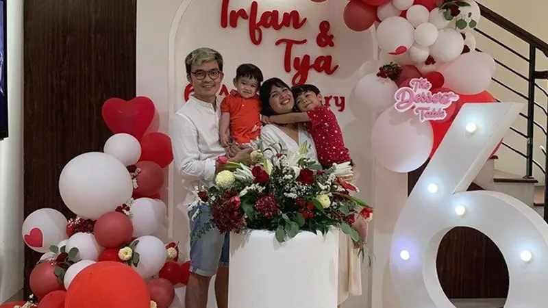 7 Momen Anniversary Tya Ariestya dan Suami, Bertema Merah Putih