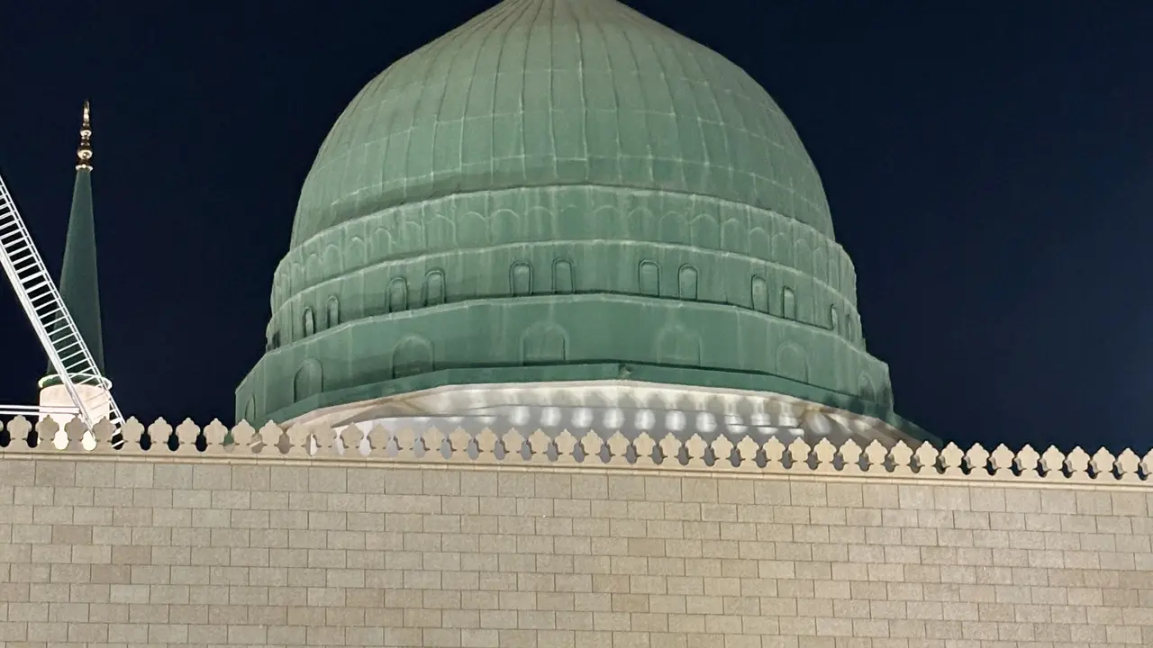 Kubah hijau penanda Raudhah di Masjid Nabawi, Madinah. (Asnida Riani/Liputan6.com/Media Center Haji)
