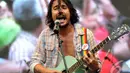 Ello beraksi di panggung deklarasi 'Komunitas Harmoni', Parkir Timur Senayan, Jakarta, Rabu (11/6/2014) (Liputan6.com/Johan Tallo)