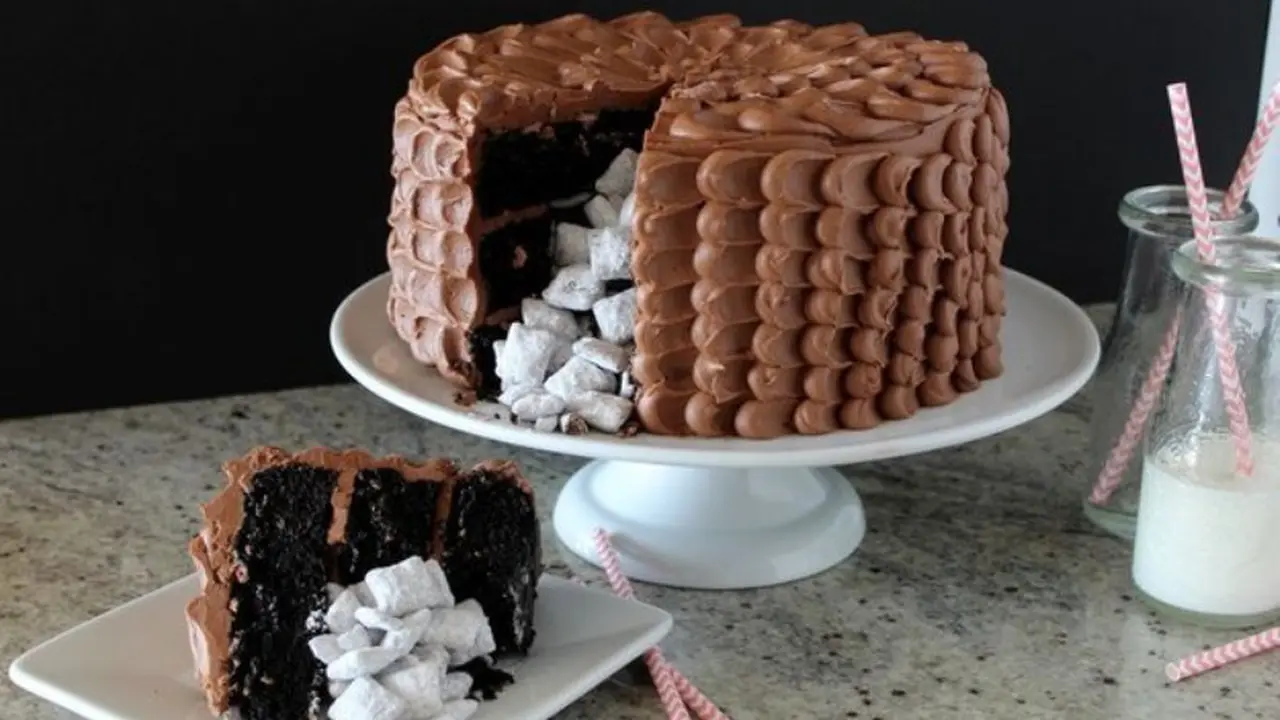 7 Kue yang Bakal Bikin Kamu Pengin Ulang Tahun Setiap Hari