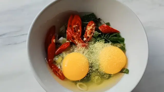 Cara Masak Telur Dadar ala Warteg, Bisa Keriting dan Lebar