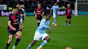 Pemain Juventus FC, Jonathan David, beraksi dalam pertandingan Serie A antara Cagliari Calcio dan Juventus FC di Cagliari, Italia, Sabtu, 17 Januari 2026. (Gianluca Zuddas/LaPresse via AP)