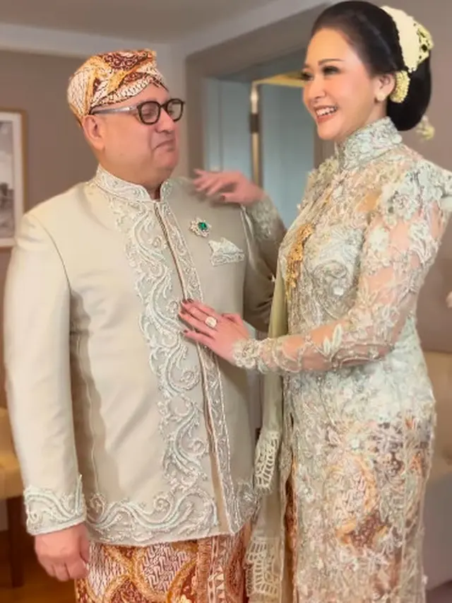 Look Keluarga dalam Akad Nikah Al Ghazali (Foto: Instagram @anneavantieheart)