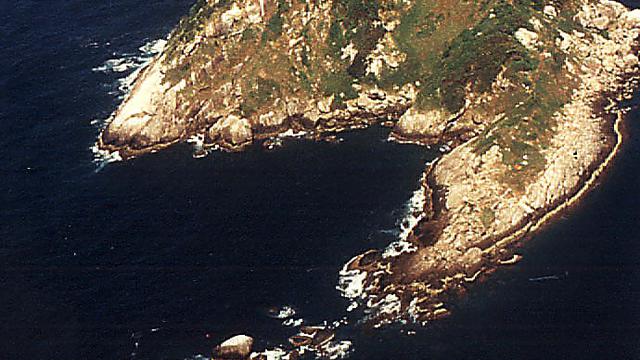 Snake Island (Wikimedia Commons)