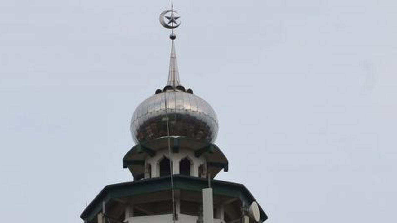 Buang hajat sembarang diumumkan di masjid