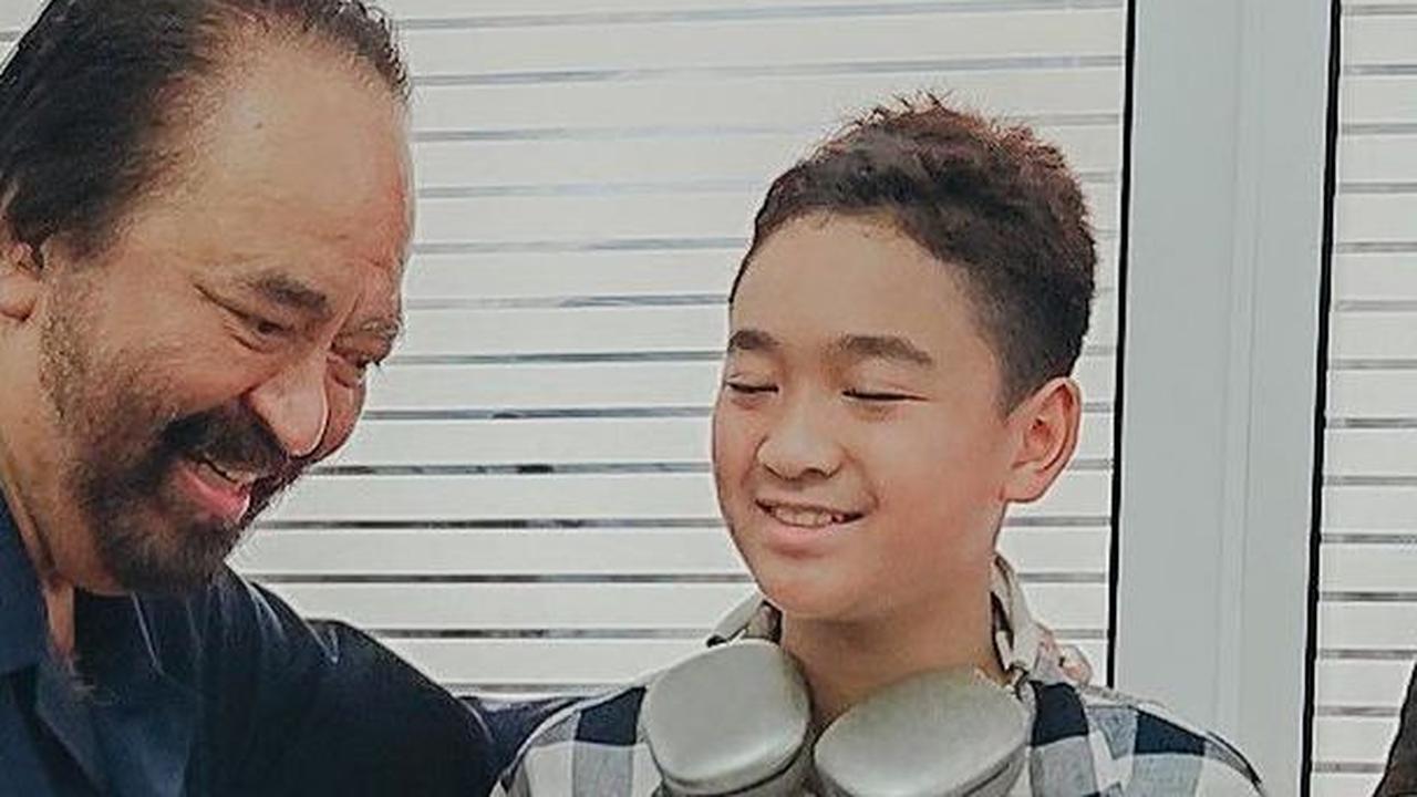 Pertemuan Manis Anak-Anak Ahmad Sahroni dengan Bos Partai 'Terima Kasih Kakek Sudah Foto