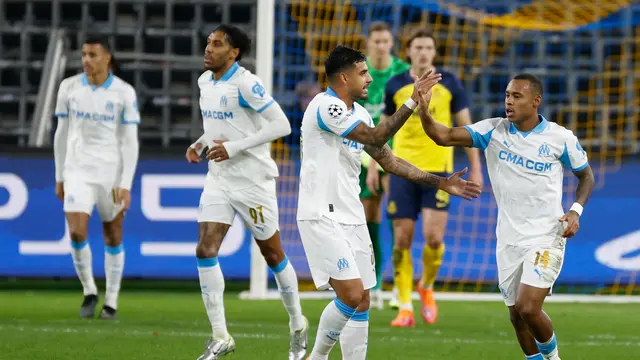 Selebrasi Igor Paixao usai mencetak gol di laga Union SG vs Marseille di matchday 6 league phase Liga Champions 2025/2026 di Lotto Park, Rabu (10/12/2025). (AP Photo/Geert Vanden Wijngaert)