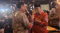 Ketua Dewan Pertimbangan Presiden (Wantimpres) Wiranto hadir di acara syukuran ulang tahun ke-88 Anggota Wantimpres Irjen Pol (Purn) Sidarto Danusubroto&nbsp;di Hotel Bidara, Jakarta Selatan, Selasa (11/6/2024). (Liputan6.com/Winda Nelfira)