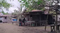 Warung Tertinggi di Kalimantan Selatan Banyak Pengunjung Meski Hanya Sajikan Menu Seadanya. foto: Youtube 'Fiersa Besari'