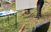 Pulang Kampung ke Pacitan, Intip Momen Keseruan SBY Melukis di Pantai