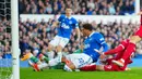 Sementara, Everton merangkak naik menjauhi zona degradasi. (AP Photo/Jon Super)