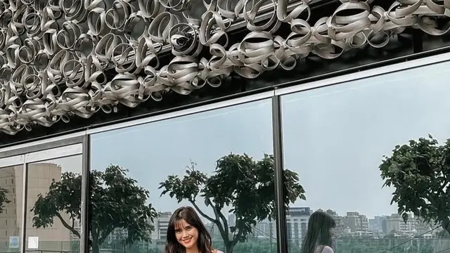 Audi Marissa bersama Anzel tampil stylish ibu dan anak. [@audimarissa]