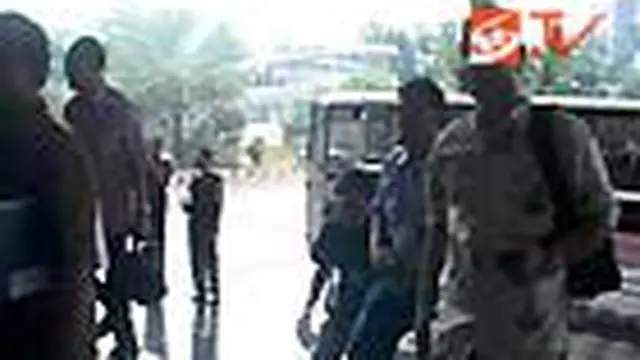 DPR: Bentrokan di Ampera Coreng Citra Polisi