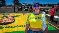 Suporter Brasil sudah ramai di New York New Jersey Stadium enam jam sebelum pertandingan pertama Brasil di Piala Dunia 2026 pada Minggu (14/06/2026) dini hari WIB. (Bola.com/Hery Kurniawan)