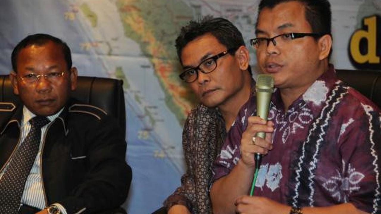 Diskusi refleksi akhir tahun 2012