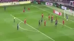 Gol bunuh diri Hamdi Al Masri yang kocak saat Suriah dikalahkan Jepang 0-5 pada kualifikasi Piala Dunia 2018. Akibat penyelamatan tak sempurna dari Ibrahim Alma kiper Suriah, bola mengenai wajah rekannya dan masuk ke gawang sendiri.