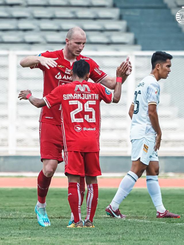 Persija Jakarta ketika beruji coba dengan FC Bekasi City.