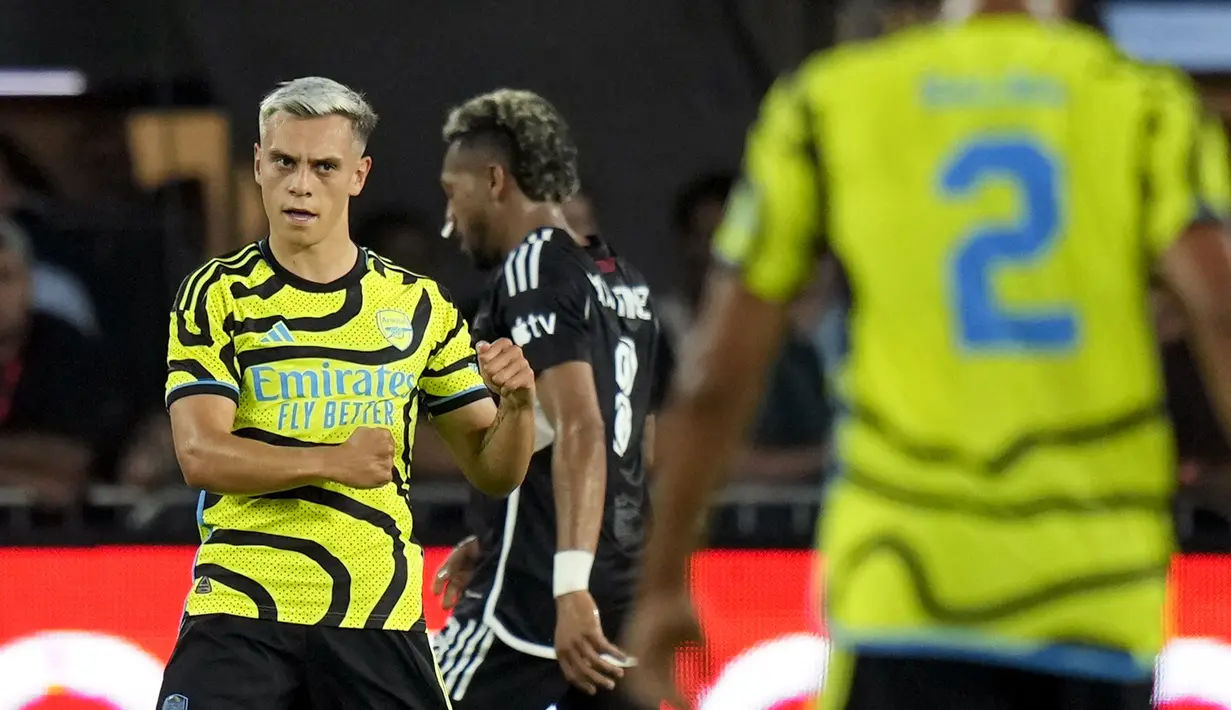 Arsenal menang telak atas MLS All-Stars dengan skor 5-0. (AP Photo/Alex Brandon)