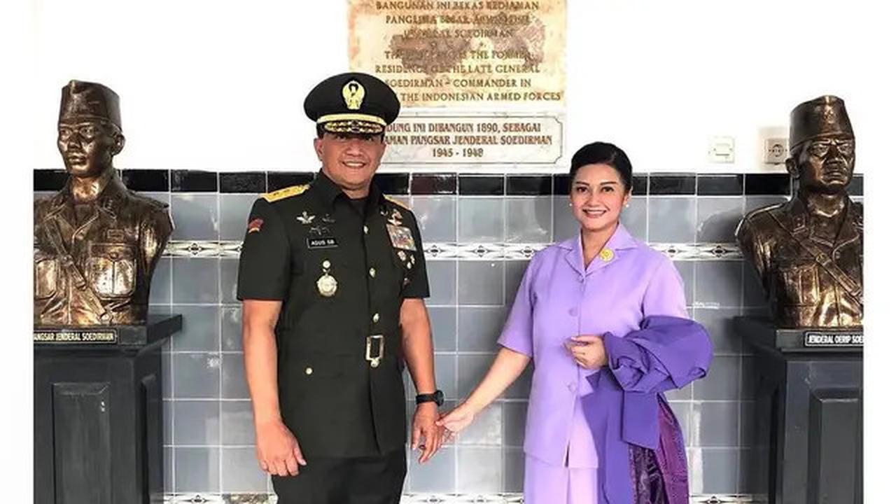 6 Potret Lawas Bella Saphira saat Pakai Seragam Ibu Persit, Elegan dan Berwibawa