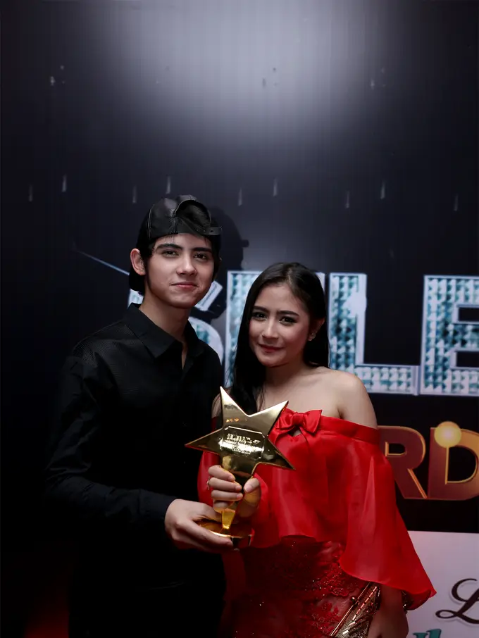 [Bintang] Prilly Latuconsina - Aliando Syarief