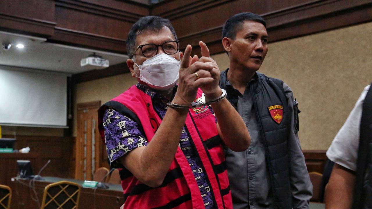 Zarof Ricar jalani sidang perdana terkait kasus suap vonis bebas Ronald Tannur