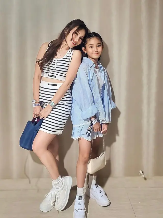 Potret Ayu Ting Ting dan Bilqis (Instagram/@ayutingting92)