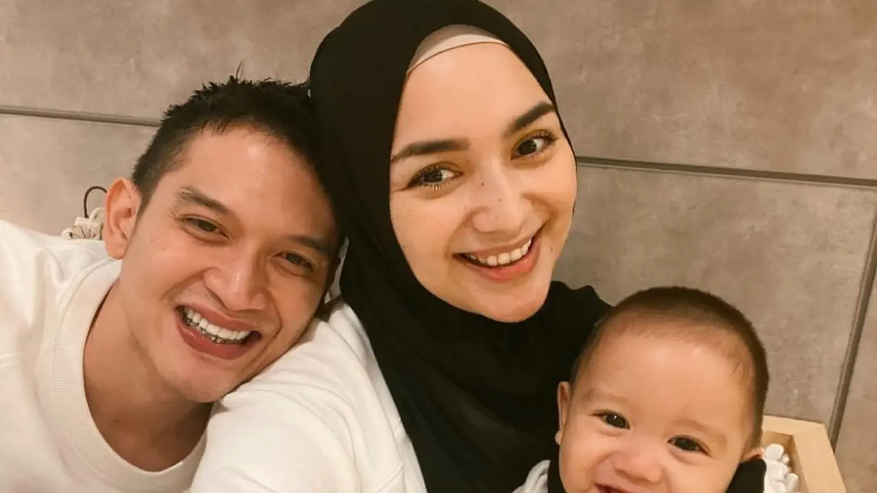 Citra Kirana dan Rezky Aditya