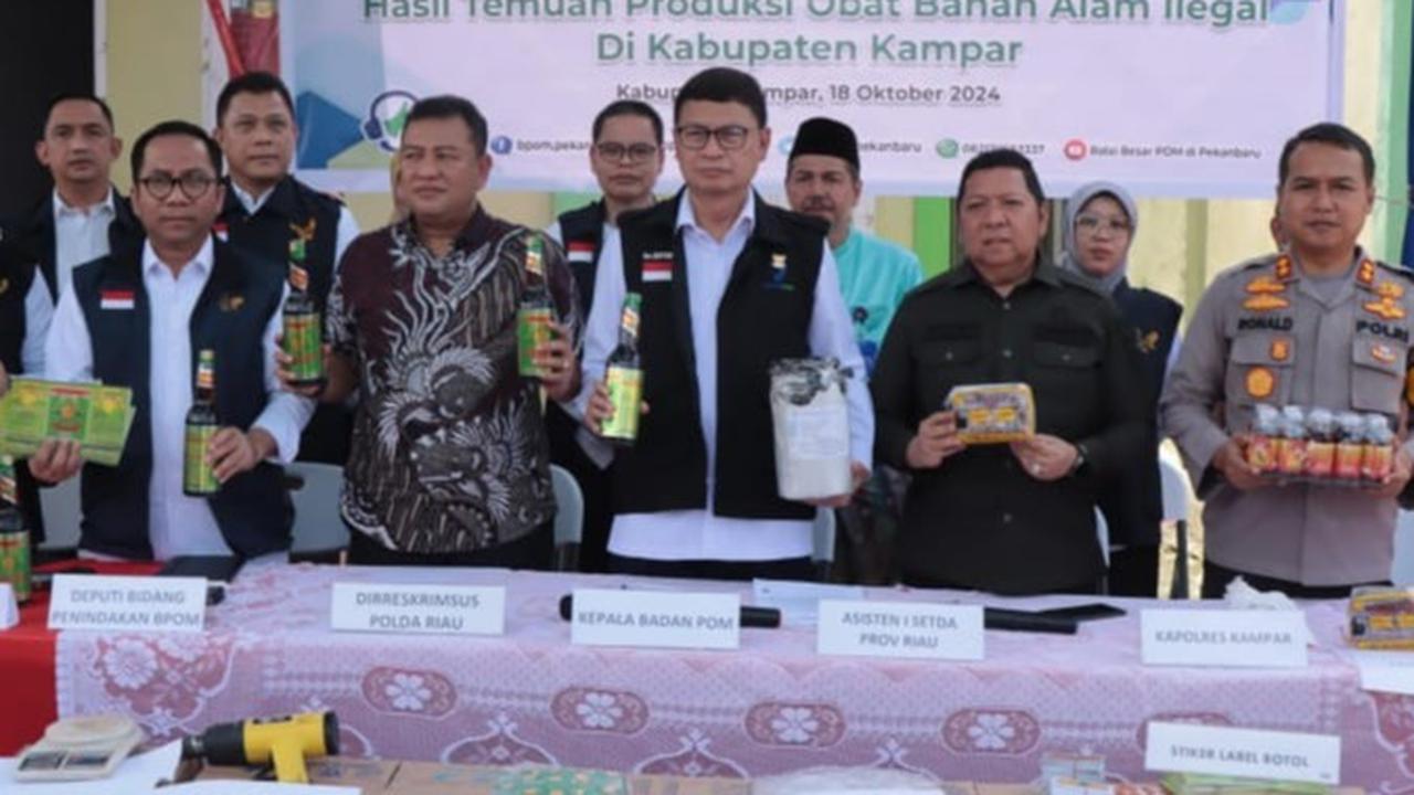 Polres Kampar & BPOM RI Bongkar Agen Pabrik Obat Berbahan Ilegal