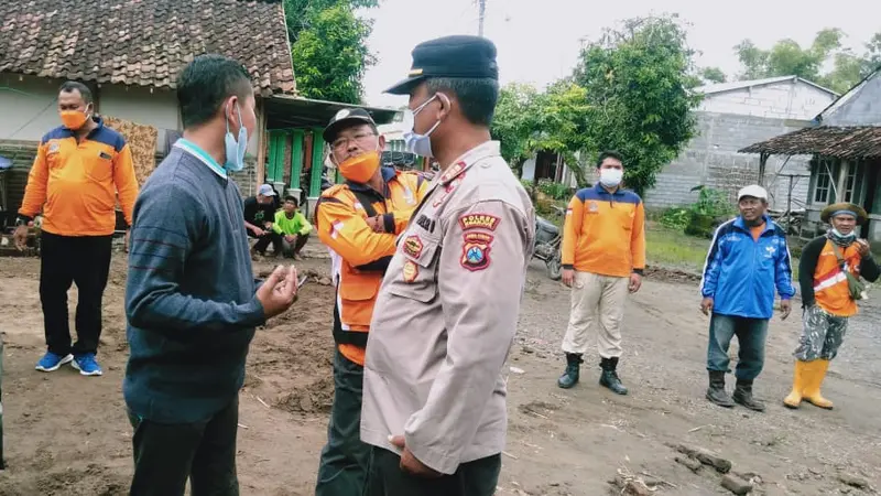 Rumah Mbah Painem dibangun kembali (Liputan6.com/Dok: Polsek Sukomoro)