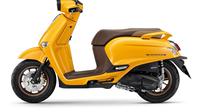 New Honda Giorno+ dengan sentuhan warna kuning-cokelat. (Greatbiker)
