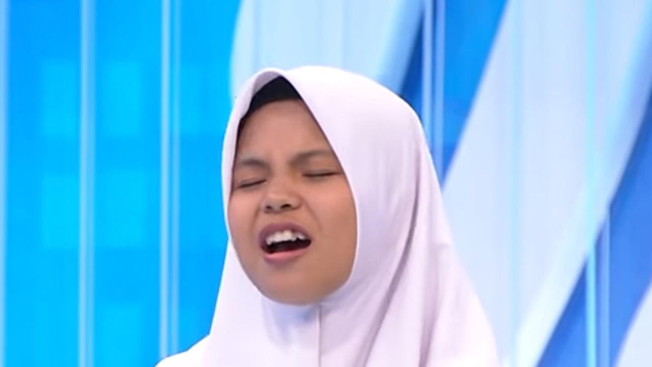 Naik Pesawat Pertama Kali, Suriani Peserta Indonesian Idol Bikin Ngakak Para Juri Dapat 4 Yes 'Lolos ke Babak Selanjutnya'