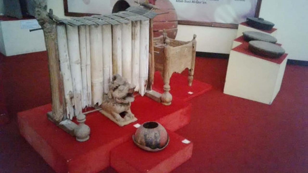 Menelusuri jejak Wali Songo di Makam Sunan Drajat