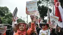 Dari jumlah itu terdapat 208 Bacaleg perempuan artinya 35,9 persen, dan ada wakil milenialnya," kata Aboe di Kantor KPU, Jakarta, Senin. (merdeka.com/Iqbal S. Nugroho)